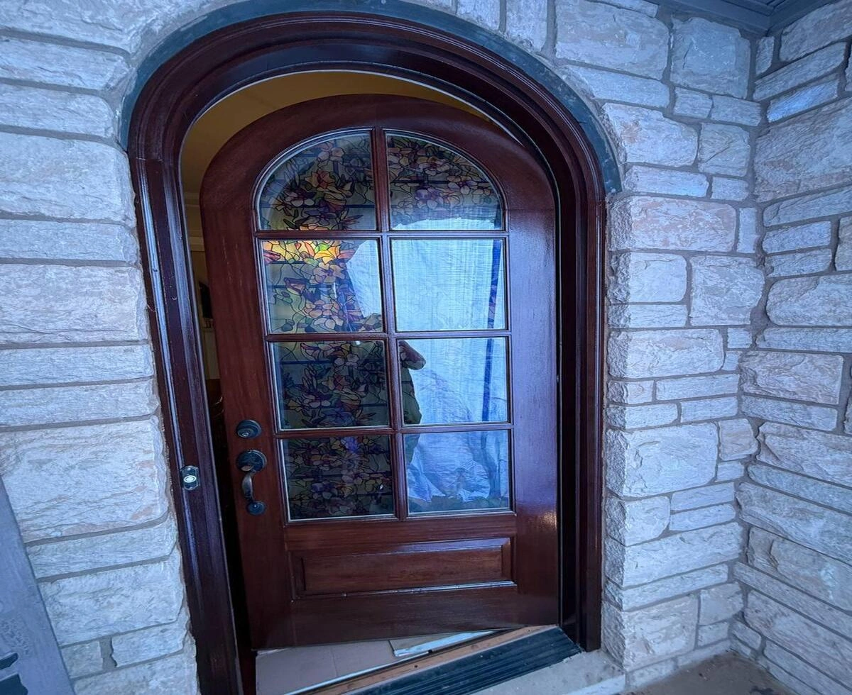 Door Refinishing Hollywood, FL – Serving Emerald Hills & Hollywood Lakes 3 Hollywood entry door refinishing